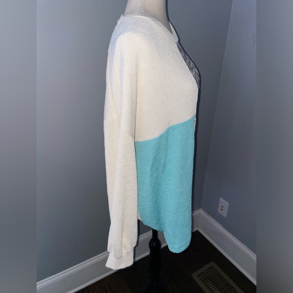 NWOT Leopard Color Block Sweatshirt - Picture 3 of 10